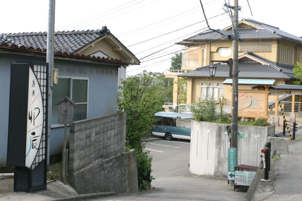 utasukanazawa.jpg